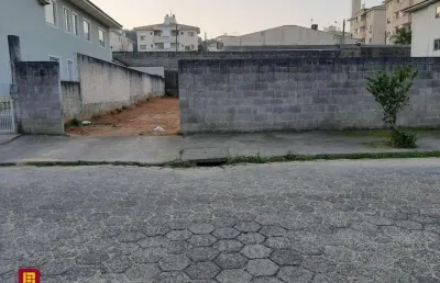 Terreno à venda na Rua Zigomar Georgina de Souza Silva, 00, Areias, São José