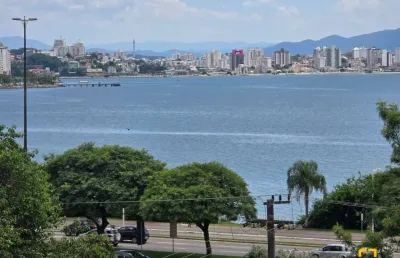 Apartamento com 4 quartos à venda na Rua Frei Caneca, 320, Agronômica, Florianópolis