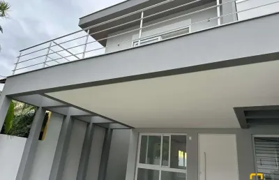 Casa com 3 quartos à venda na Rua Professor Marcos Cardoso Filho, 183, Córrego Grande, Florianópolis
