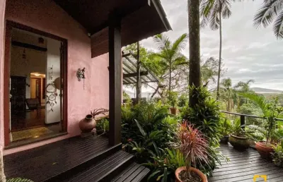 Casa em condomínio fechado com 6 quartos à venda na Rua Laurindo Januário da Silveira, 5110, Lagoa da Conceição, Florianópolis