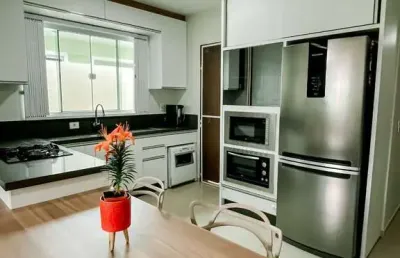 Casa com 3 quartos à venda na Rua Antônio José de Souza, 550, Sertão do Maruim, São José