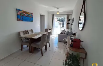 Brognoli vende - apartamento 2 domrmitórios, 1 suíte, sacada c/ churrasqueira - canasvieiras