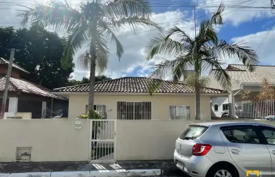 Casa com 2 quartos à venda na Servidão Valdevino Marques Natividade, 301, Ingleses do Rio Vermelho, Florianópolis