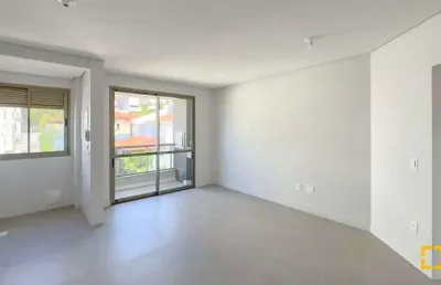 Apartamento - 3 dormitórios - sacada com churrasqueira - 1 vaga - carvoeira - florianópolis - sc