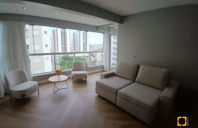 Apartamento com 3 dormitórios sendo 1 suíte e 2 demi-suítes no coração do kobrasol, são josé/sc