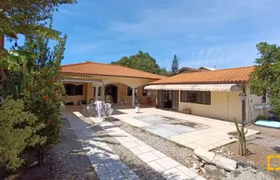 Casa com 3 quartos à venda na Rua José Elias Lopes, 618, Campeche, Florianópolis