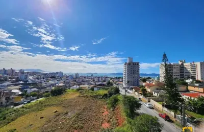 Apartamento à venda com 3d(1suíte) sacada com churrasqueira, 2 vagas e hobby box em barreiros, sj