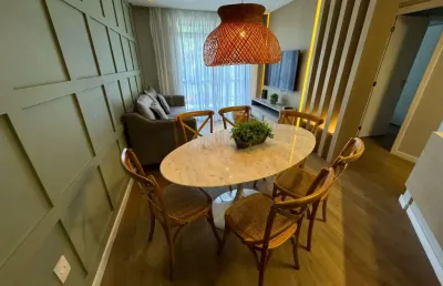 Apartamento mobiliado e decorado  à 300 mt do mar praia ingleses