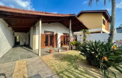 Casa com 3 quartos à venda na Rua Amazonas, 40, Balneário Stella Maris, Peruíbe