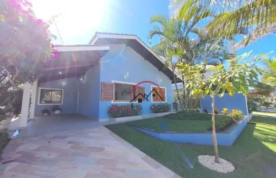 Casa em condomínio fechado com 3 quartos à venda na Rua Dos Jasmins Brancos, 83, Bougainvillee III, Peruíbe