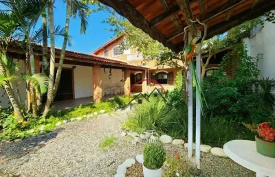 Casa com 6 quartos à venda na Rua Washington Menezes Camargo, 623, Parque Balneário Oásis, Peruíbe