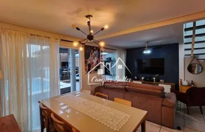 Casa em condomínio fechado com 3 quartos à venda na Avenida Eduardo Alvares Machado, 400, Centro, Peruíbe