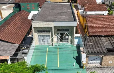 Prédio à venda na Rua Riachuelo, 648, Centro, Peruíbe