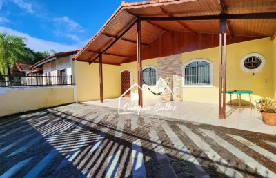 Casa com 2 quartos à venda na Avenida Semyramis De Souza Rossi, 179, Parque Balneário Oásis, Peruíbe