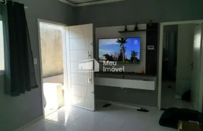 Casa com 80m2 2 dormitorios - jardim das industrias
