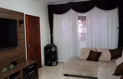Sobrado com quartos grandes 4 dormitórios com 125m² de construção e 130m² terreno - santa ines l