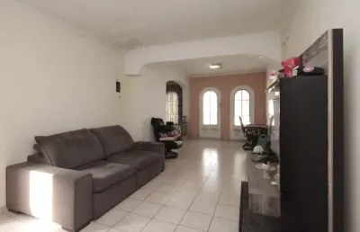 Casa com 4 quartos à venda na Rua Marquês Olinda, 781, Vila Dom Pedro I, São Paulo