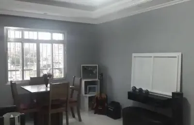 Próximo ao metro - 80m² - andar alto - 2 dormitórios e  vaga
