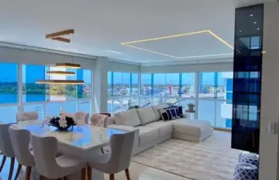 Fino apartamento mobiliado e decorado no centro de tramandaí