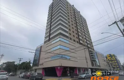 Apartamento no centro de tramandaí mobiliado e decorado