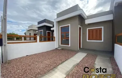 Casa com 2 quartos à venda na Zona Nova, Tramandaí 