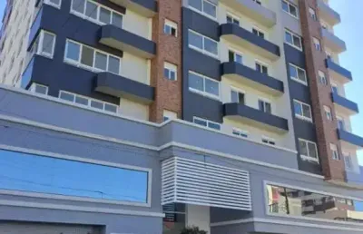 Apartamento novo com terraço próximo do mar de tramandaí