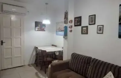 Apartamento térreo mobiliado na av da igreja em tramandaí