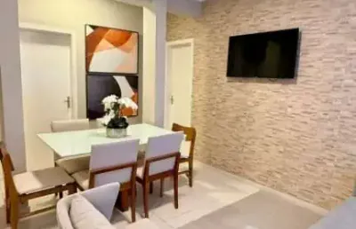 Apartamento mobiliado e decorado com vista mar em tramandaí