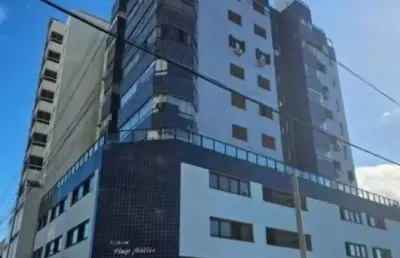 Apartamento no centro de tramandaí com box e elevador