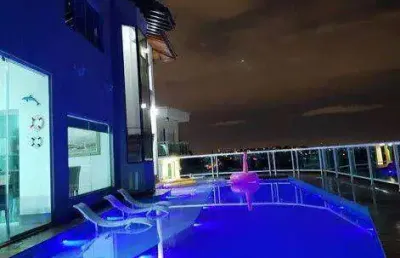 Casa à venda em condomínio fechado | 450m² | 3 dormitórios | 2 suítes | 4 vagas | jardim peri - são paulo/sp