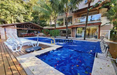 Casa à venda em condomínio fechado | 650m² | 5 suítes | 7 vagas | área gourmet | piscina | bosque | serra da cantareira/sp