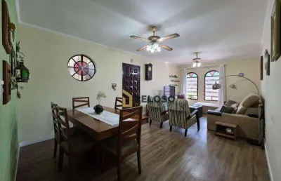 Sobrado à venda | 199m² | 4 dormitórios | 2 suítes | espaço gourmet | 4 vagas | vila pedra branca - são paulo/sp