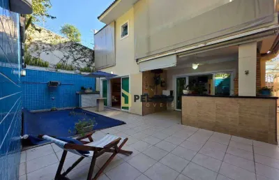 Sobrado à venda | 330m² | 4 dormitórios | 2 suítes | 8 vagas | tremembé - são paulo/sp
