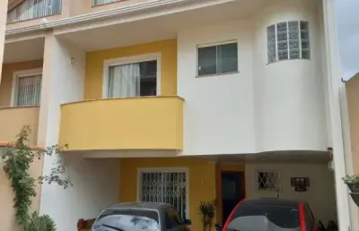 Casa com 3 quartos à venda na Rua Sete de Setembro, Centro, São José dos Pinhais