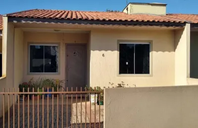 Casa com 2 quartos à venda na Rua Capitão Aristóteles Moreira, Tindiquera, Araucária