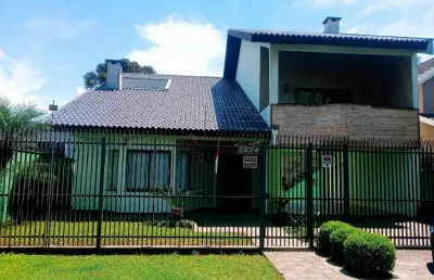 Casa com 3 quartos à venda na Rua Clara Tedesco, Boqueirão, Curitiba
