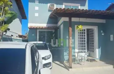 Casa com 3 dormitórios à venda, 234 m² por r$ 670.000,00 - serra grande - niterói/rj