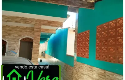 Região dos lagos  100.mil de entrada! vendo! está linda, casa! no valor de, 180.mil , parcelas, aconbinar!, com  o proprietário,  direito em nosso escritório!! ou avista! no valor de!   170.mil,  casa