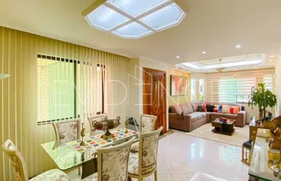 Sobrado à venda no jardim têxtil - 200 metros quadrados - 3 dormitórios