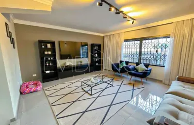 Casa assobradada à venda no tatuapé com 191 m² e sacada