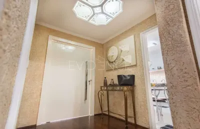 Sobrado de 3 dormitórios com piscina | jardim têxtil