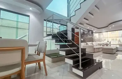 Sobrado à venda no jardim anália franco! 233 m² de área útil