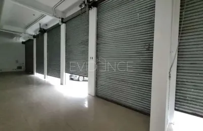 Casa comercial com 2 salas para alugar na Avenida Conselheiro Carrão, 2900, Vila Carrão, São Paulo