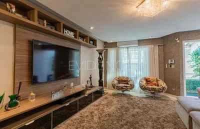 Encante-se com esta casa térrea de luxo no alto da mooca!