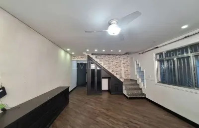 Casa com 3 quartos para alugar na Rua Queriri, 153, Vila Carrão, São Paulo