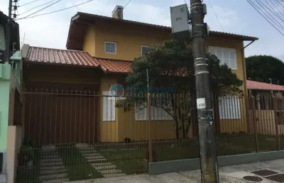 Casa com 4 quartos para alugar na Rua Coronel Maurício Spalding de Souza, Córrego Grande, Florianópolis