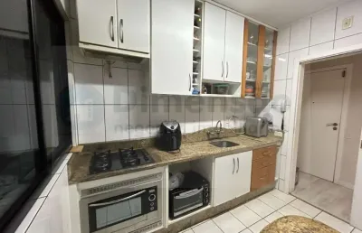 Ótima oportunidade de adquirir um apto  no bairro estreito, em florianópolis