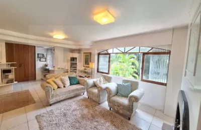 Casa em condomínio fechado com 4 quartos à venda na Rua Gécio de Souza e Silva, Sambaqui, Florianópolis