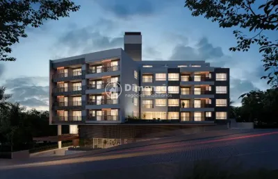 Cobertura duplex no joão paulo com 3 dorms, sendo 2 suítes e 3 garagens