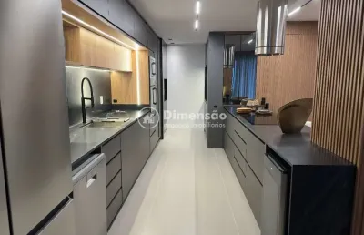 Apartamento mobiliado com 150 m² de área privativa em jurerê